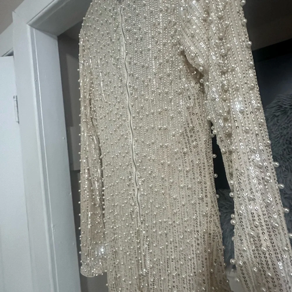 AKIRA Cream Sheath Dress with Cuffed Long Sleeves - Picture 3 of 10